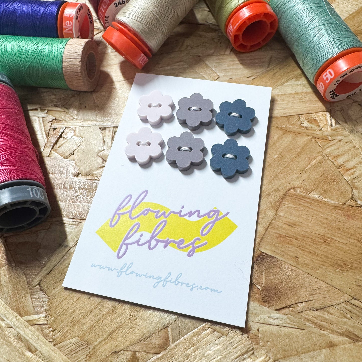 Blue Pink Daisy Buttons - 15mm