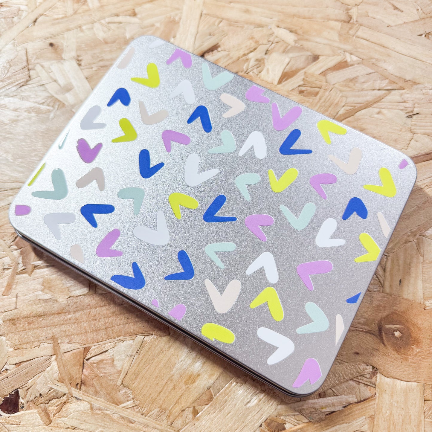 Arrows Sewing Tin