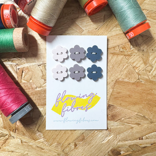 Blue Pink Daisy Buttons - 15mm